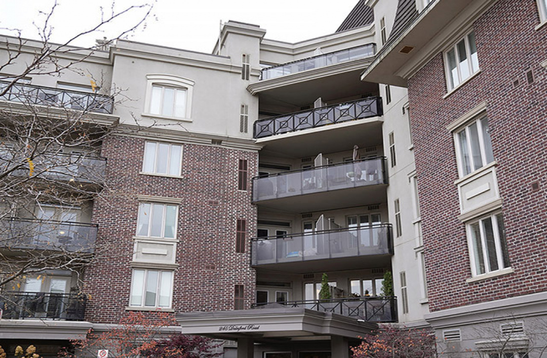 245 Dalesford Ave #405, Etobicoke, 2 Rooms Rooms,2 BathroomsBathrooms,Condo,For Sale,Dalesford Ave #405,1021